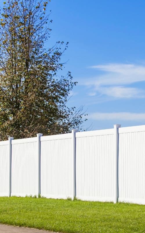vinyl fence in greenville sc